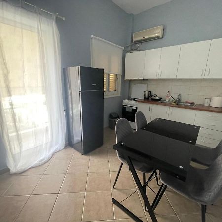 Nikea Apartment Near Piraeus Port And Metro St II 外观 照片